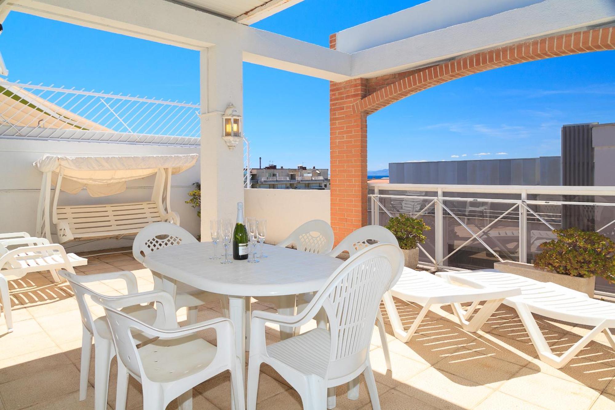 Uhc Center Apartments Salou Phòng bức ảnh