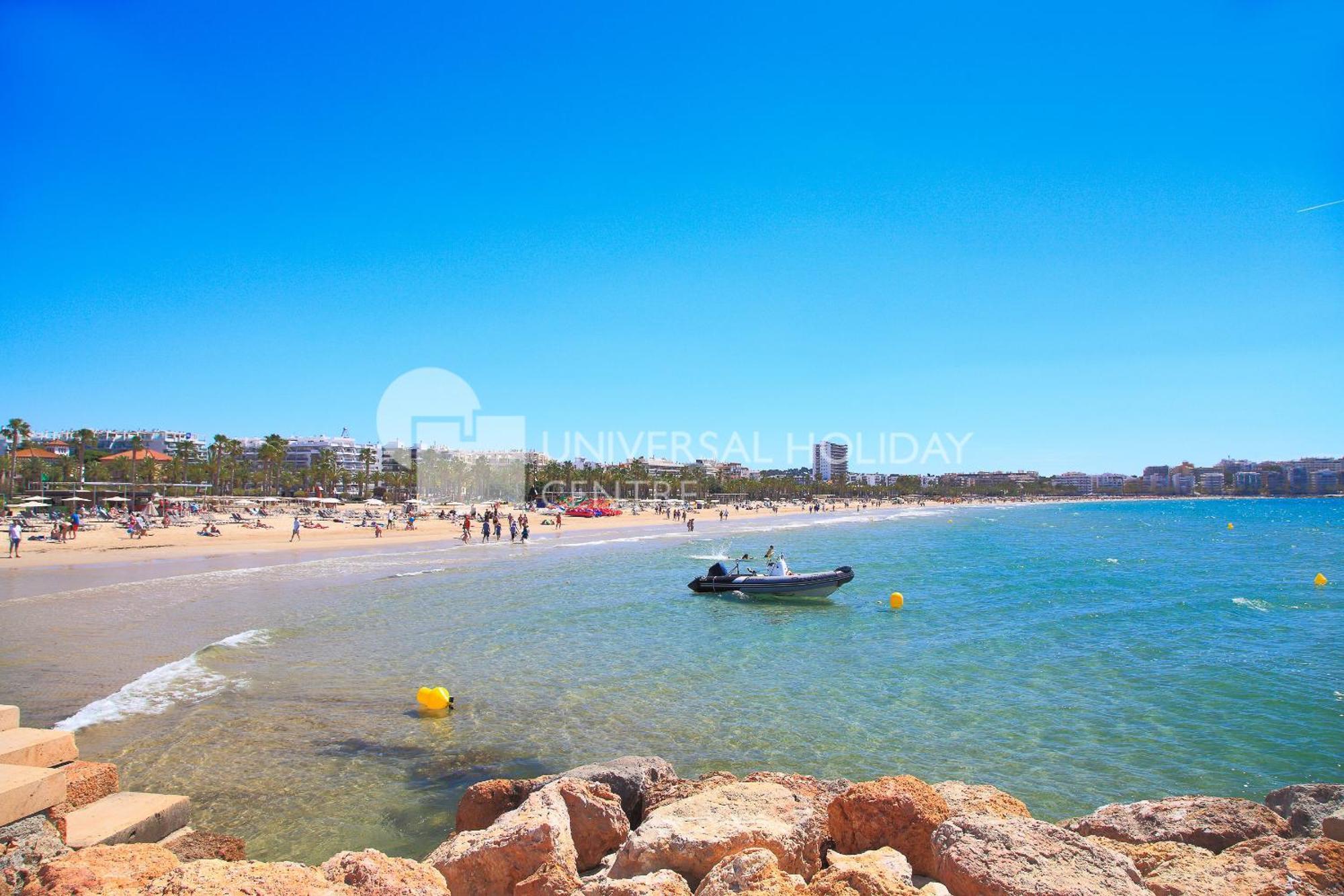 Uhc Center Apartments Salou Phòng bức ảnh